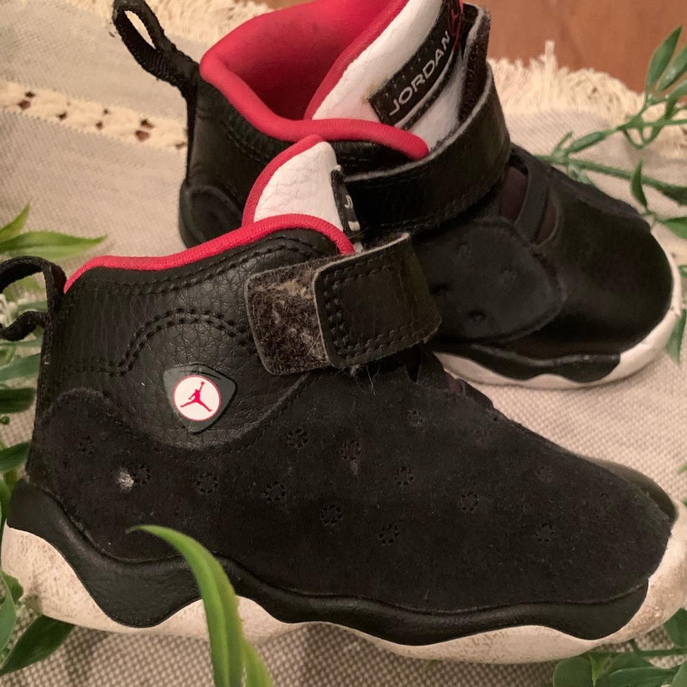 Black and Red  Jordan Toddler Sneakers SZ 7C